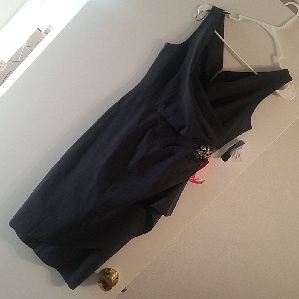 Alex evenings Size 4 new Grey dress